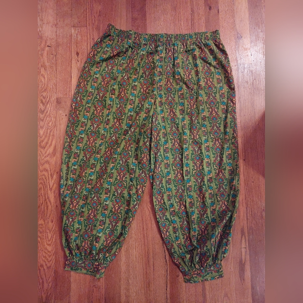 Bohemian Green Patterned Pants